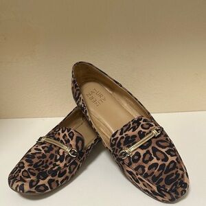 Naturalizer Leopard Pattern Flats